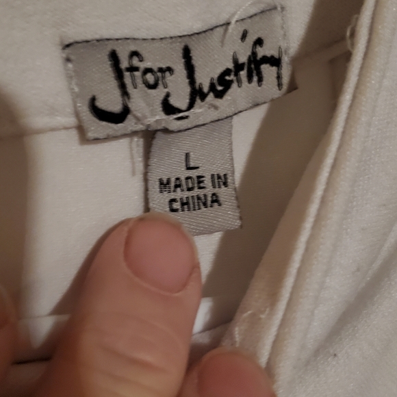 J for Justify jumper sz L. Cream/ black.  Cute style can belt( loops) or not. Lt - Picture 4 of 4